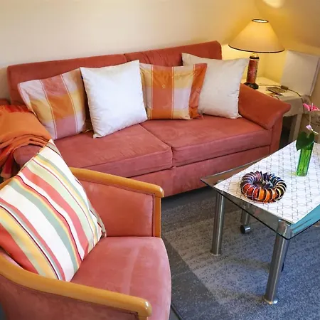 Apartamento Moseltraum-fewo Mit Klimaanlage-burgblick Und Balkon *