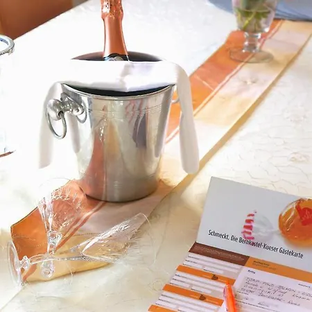 アパート Moseltraum-fewo Mit Klimaanlage-burgblick Und Balkon *