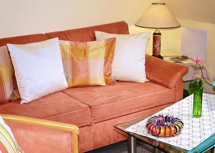 דירה Moseltraum-fewo Mit Klimaanlage-burgblick Und Balkon