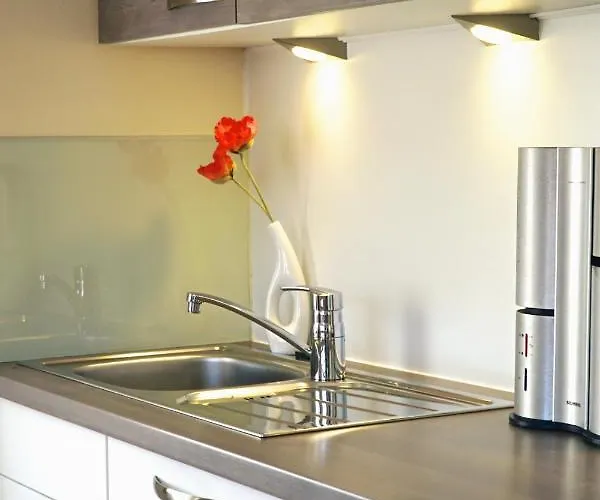 Moseltraum-fewo Mit Klimaanlage-burgblick Und Balkon ברנקסטל - קיס