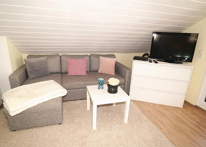 Moseltraum-fewo Mit Klimaanlage-burgblick Und Balkon Apartamento *