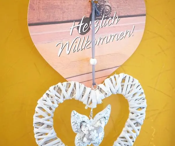 Moseltraum-fewo Mit Klimaanlage-burgblick Und Balkon * ברנקסטל - קיס