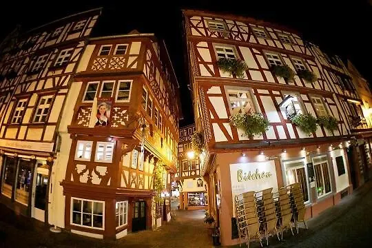 דירה Moseltraum-fewo Mit Klimaanlage-burgblick Und Balkon *