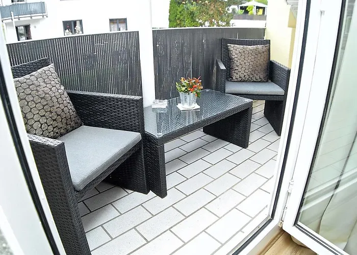 Moseltraum-fewo Mit Klimaanlage-burgblick Und Balkon