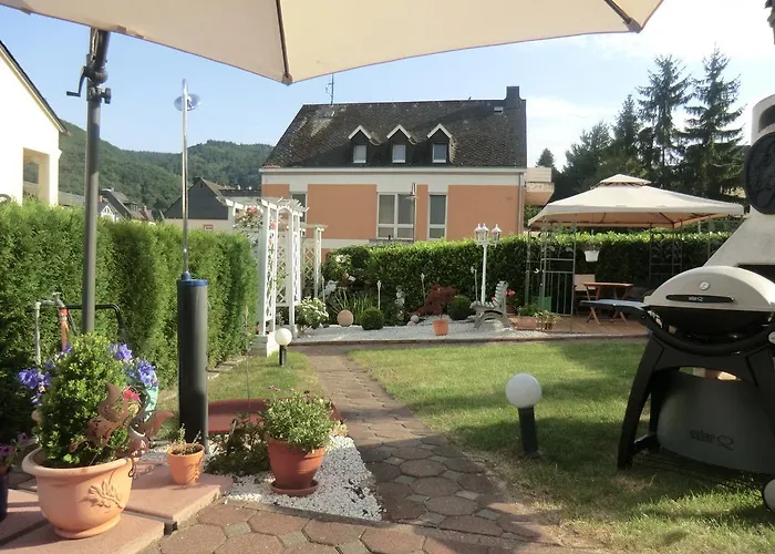 דירה Moseltraum-fewo Mit Klimaanlage-burgblick Und Balkon ברנקסטל - קיס